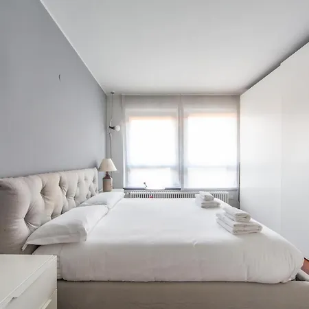 Darsena Cozy Apt - Porta Genova M2 * Milan