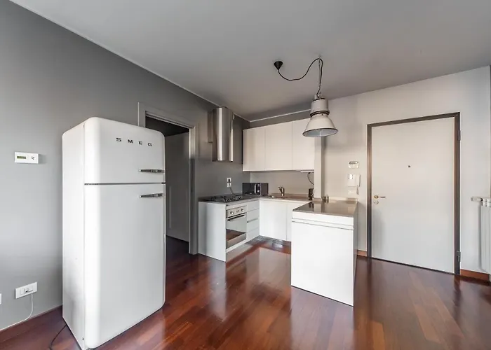 Apartment Darsena Cozy - Porta Genova M2 *